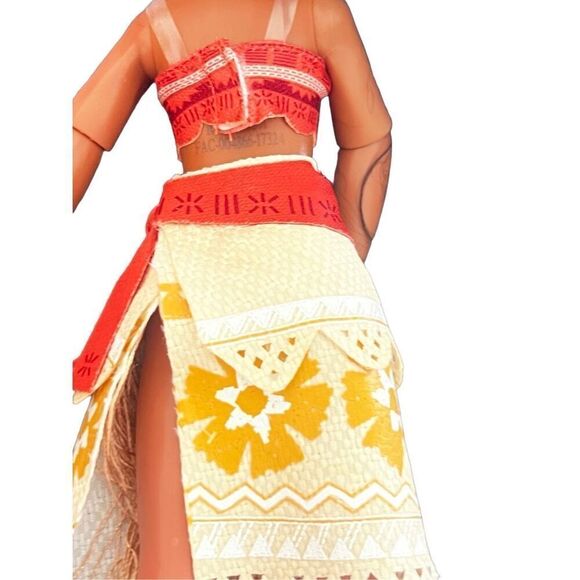 Disney Moana Doll, 10 1/2", Red & Yellow - Picture 11 of 14